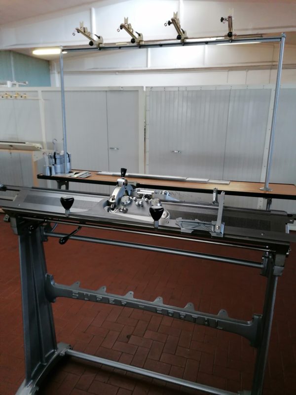 macchina maglieria COPPO nelle finezze dalla 3 - 5 - 7 - 8 - 10 - 12 - 14